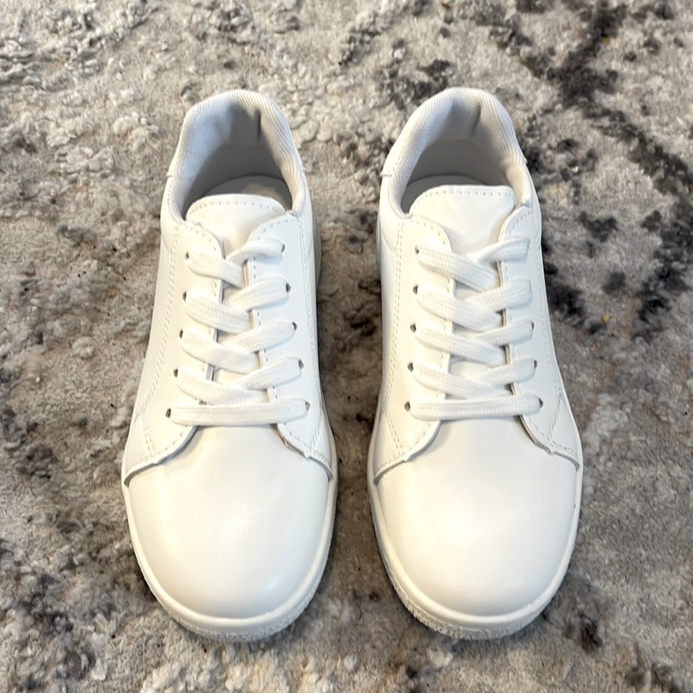 Girls White Shoes